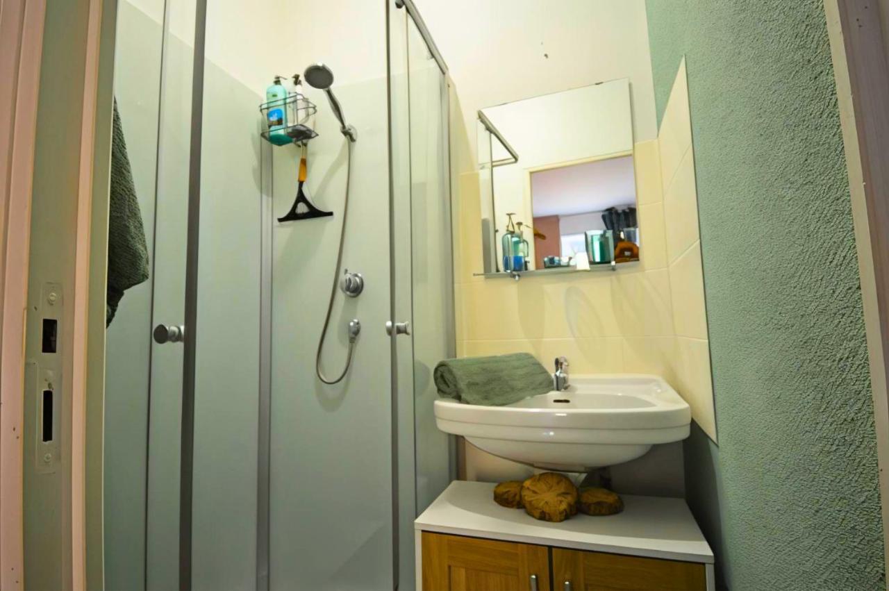 Le Petit Refuge De Venose Apartamento La Châtre Exterior foto